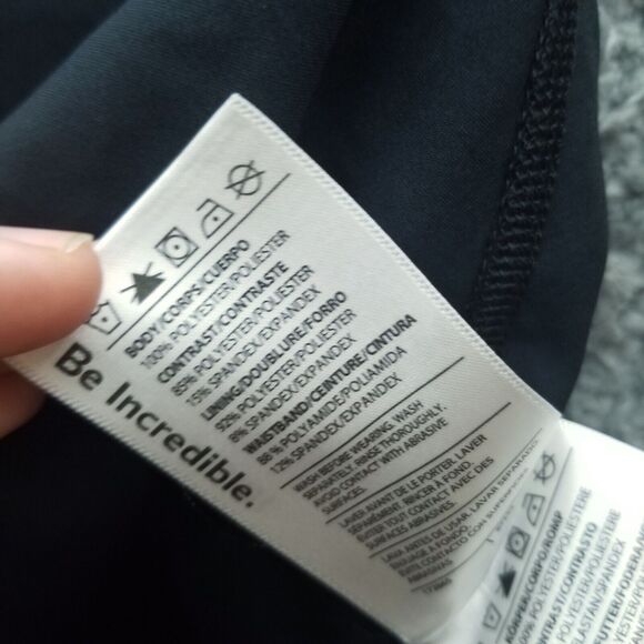 Sugoi M Fusion 13.5" H Black A-Line Activewear Skort 31" 5.25" 7.5" - Picture 10 of 10